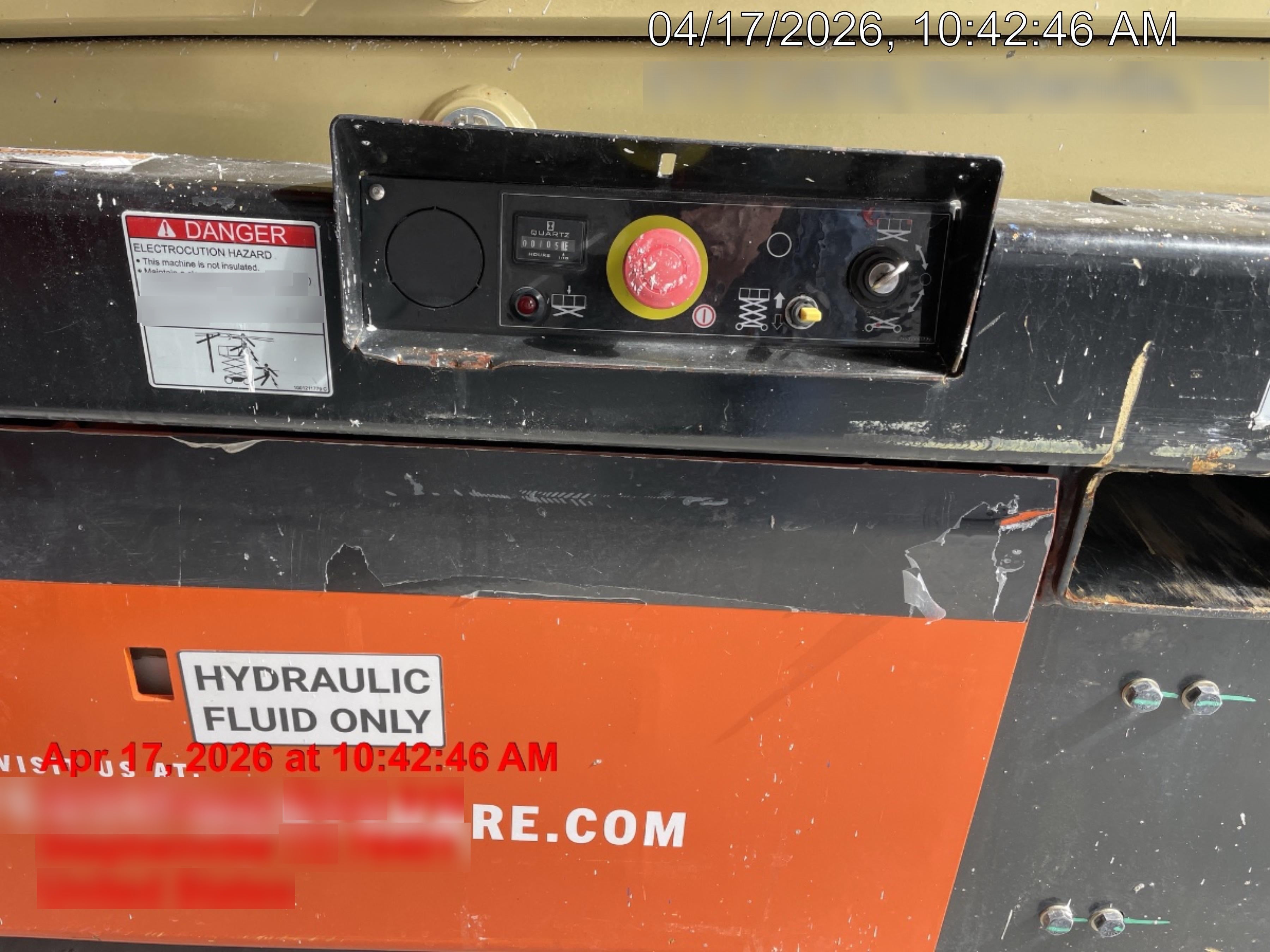 2023 JLG R4045