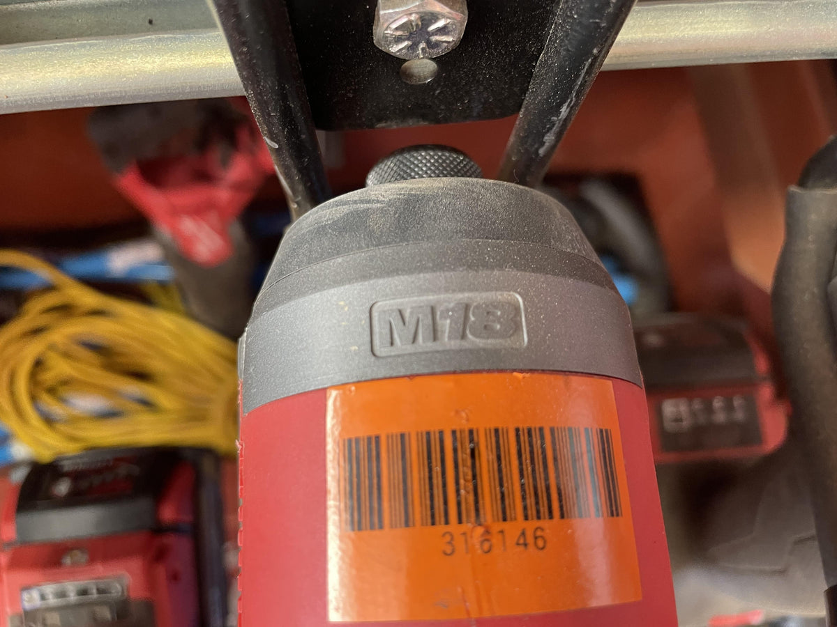 2023 MILWAUKEE 2953-20