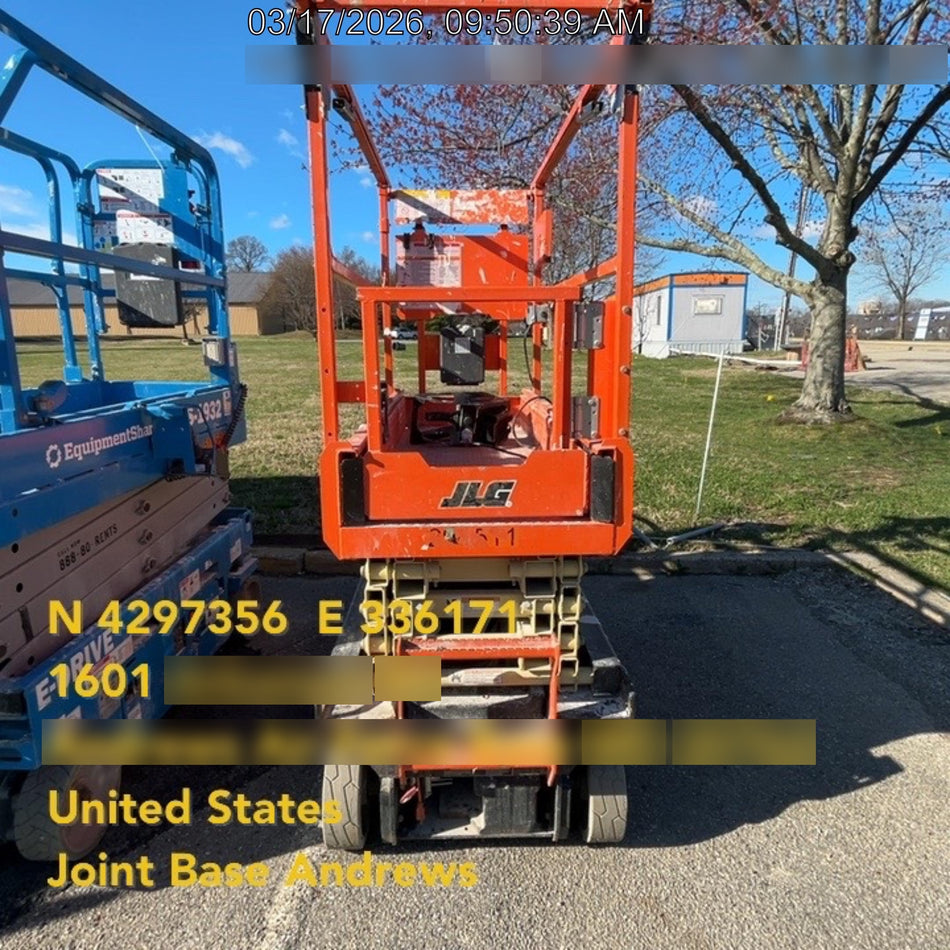 2023 JLG ES1932