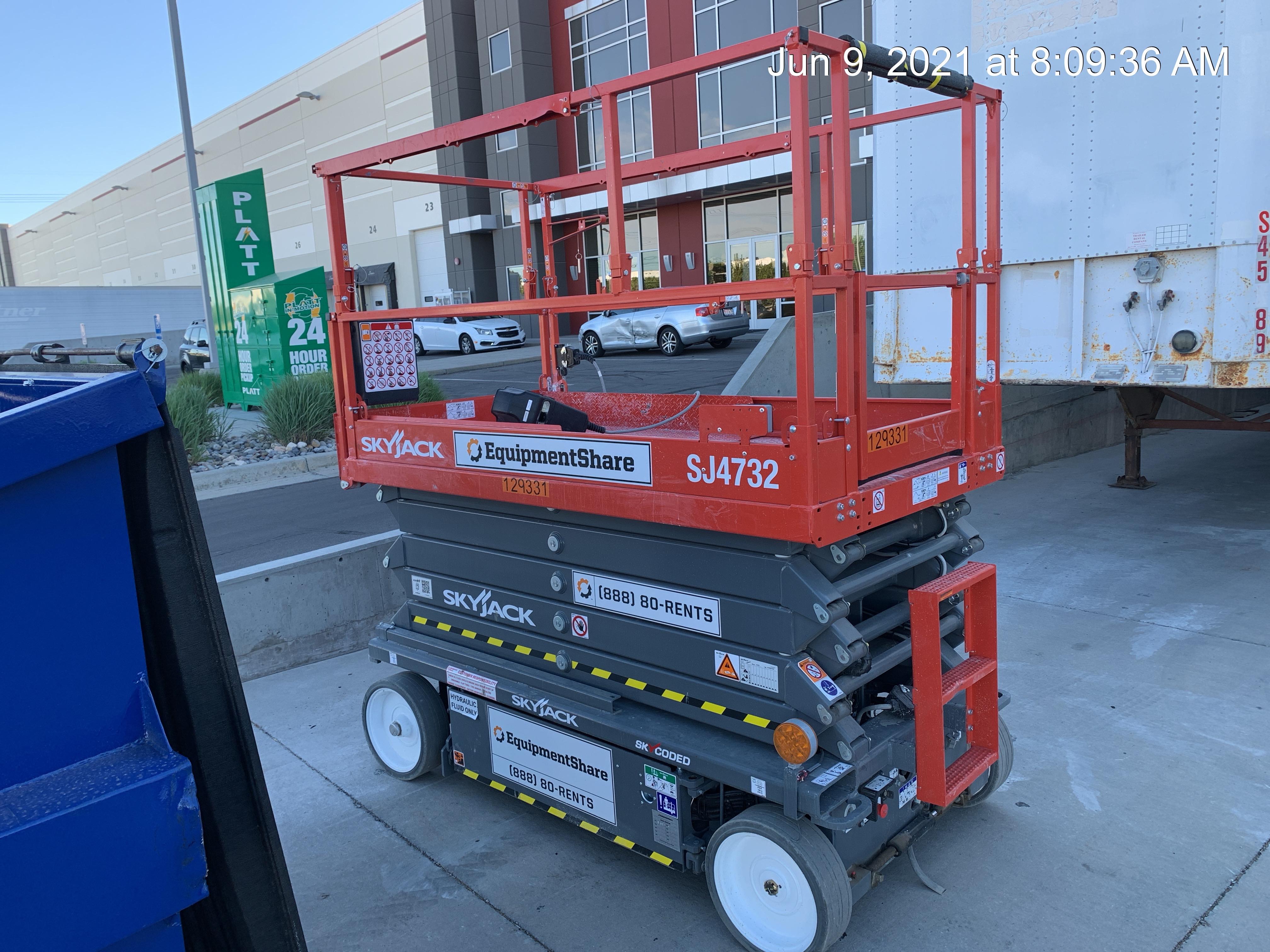 2021 SKYJACK SJ4732
