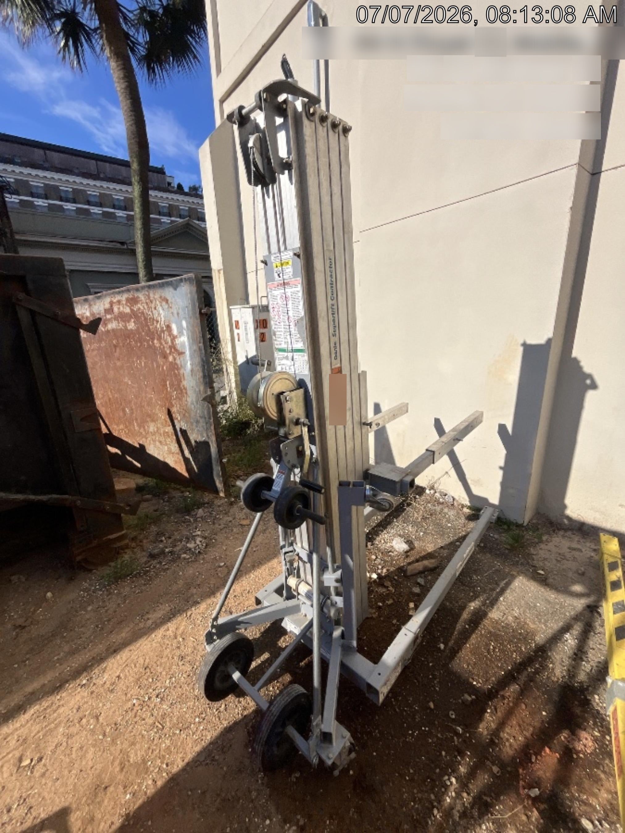 2020 GENIE SLC-24