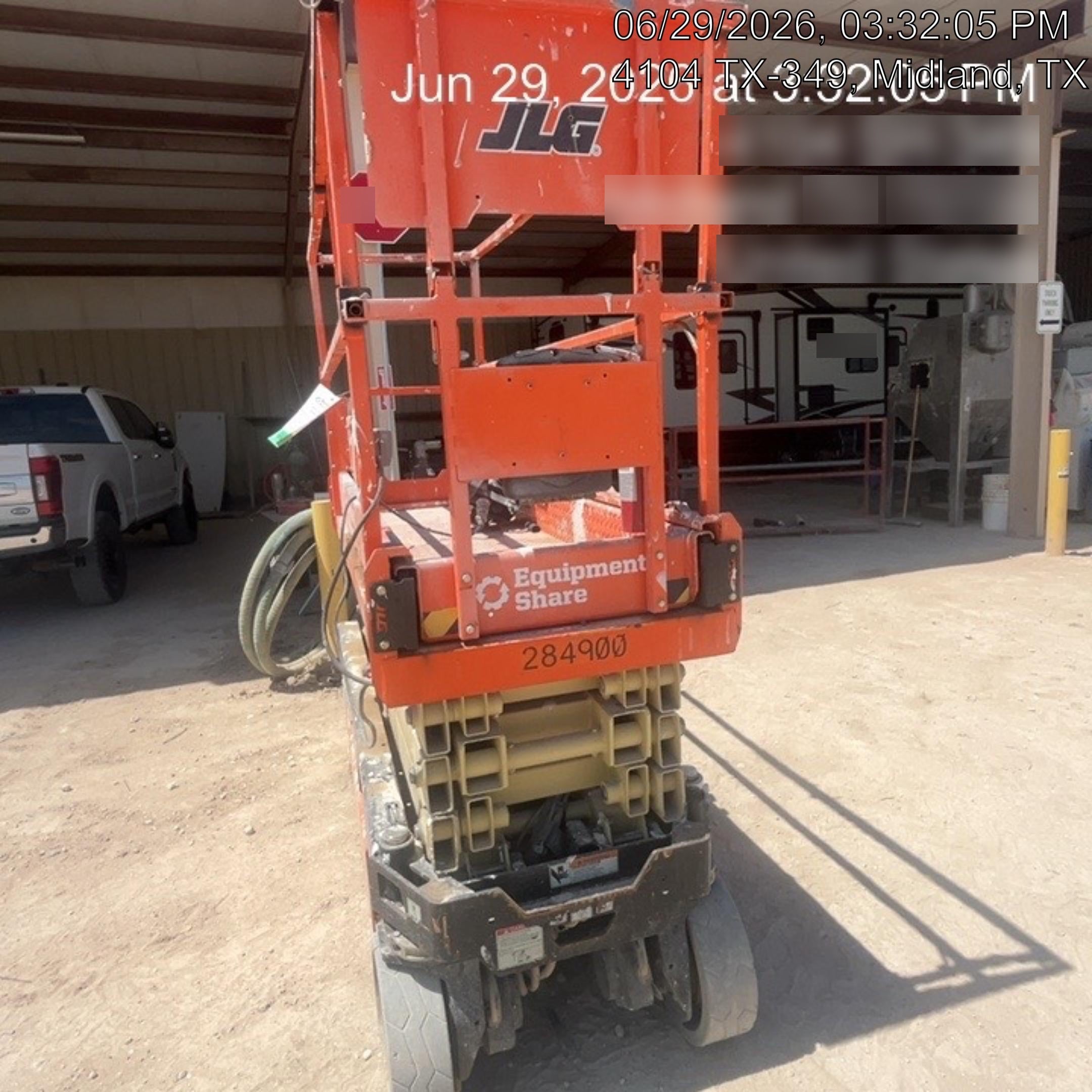 2022 JLG ES2632