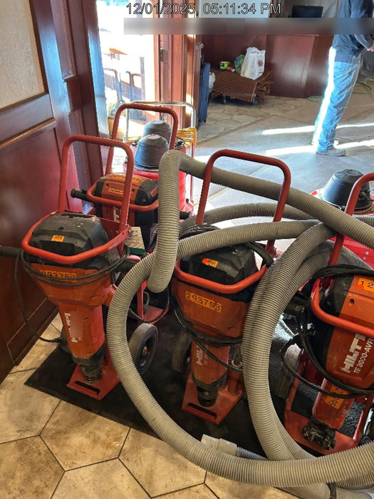 2020 HILTI TE 3000-AVR