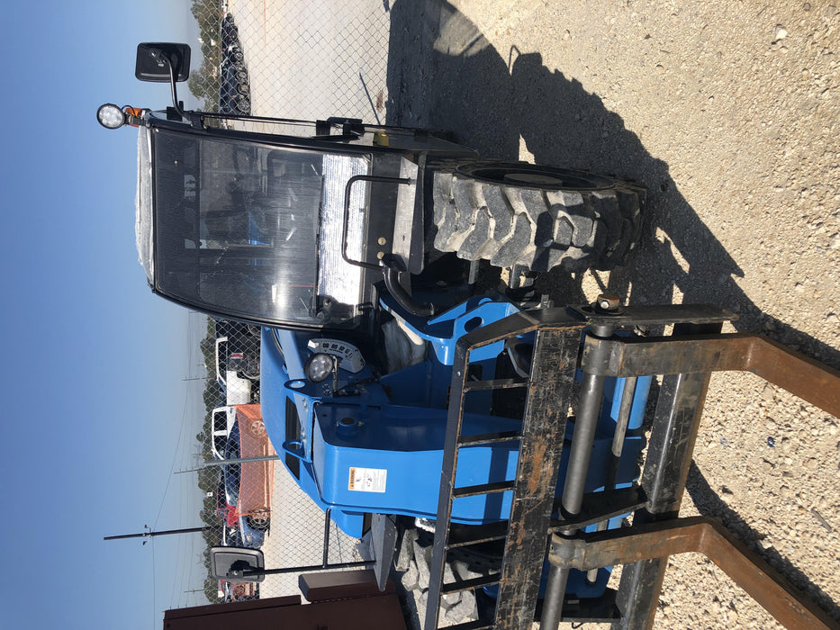 2020 Genie GTH-5519 Cab/Heat/Air, Solid Tires, Work Lights, Beacon, Aux Hydraulics, Back up Alarm