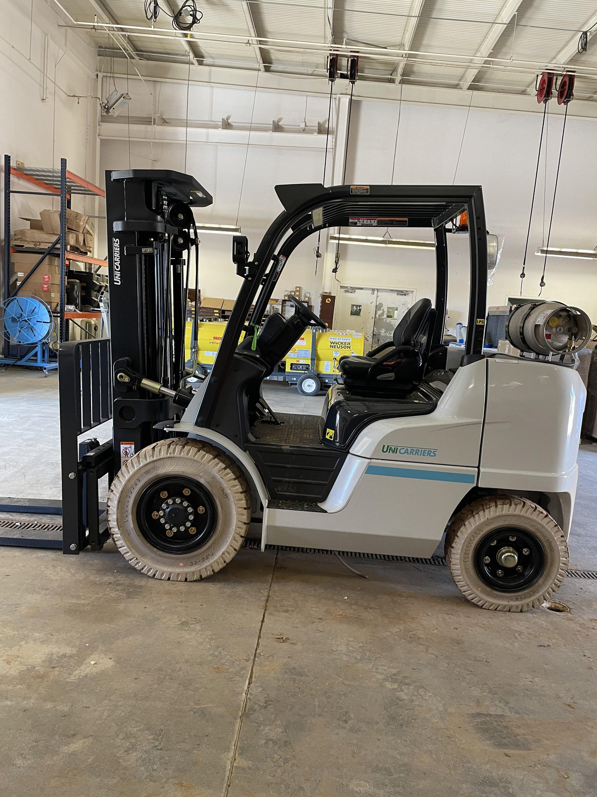 2022 UNICARRIER PF80N