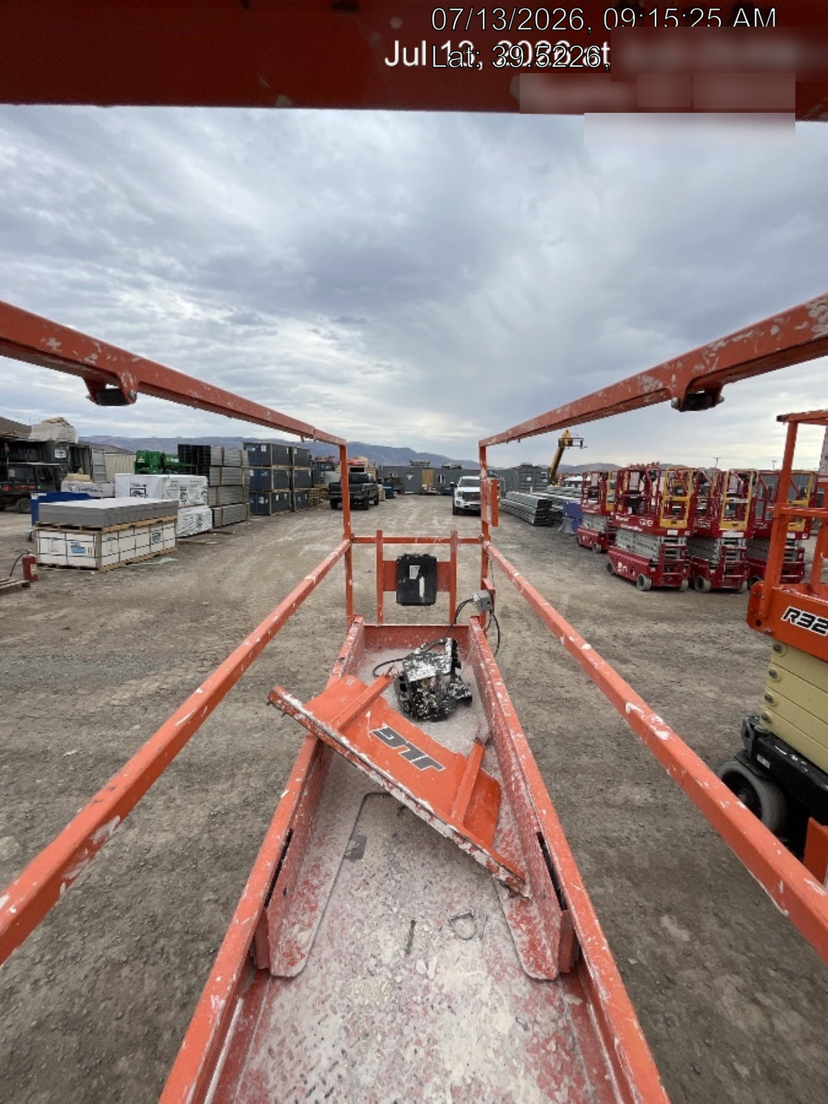 2022 JLG ES2632