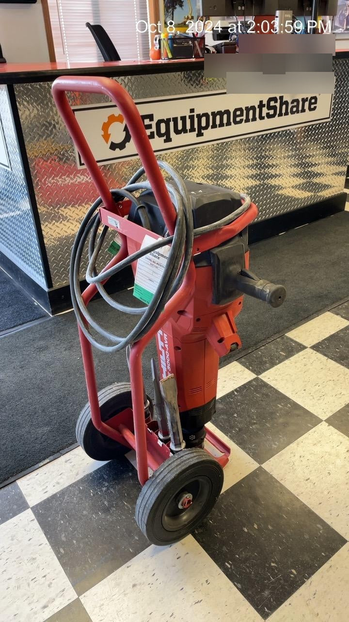2022 HILTI TE 3000-AVR