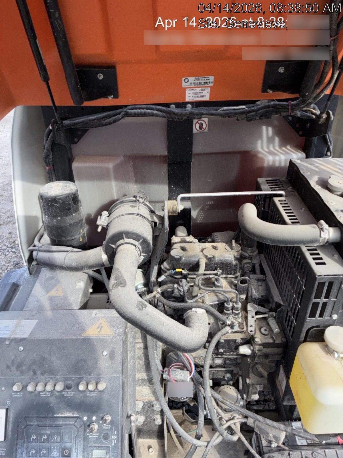 2024 Generac MLT2 Diesel, Flex Switch 120V Input, Powerzone Controller, 
(4) 320W LED Lights, 4kW Generator, 39.9 Gal Fuel Tank, 2" Ball, T3