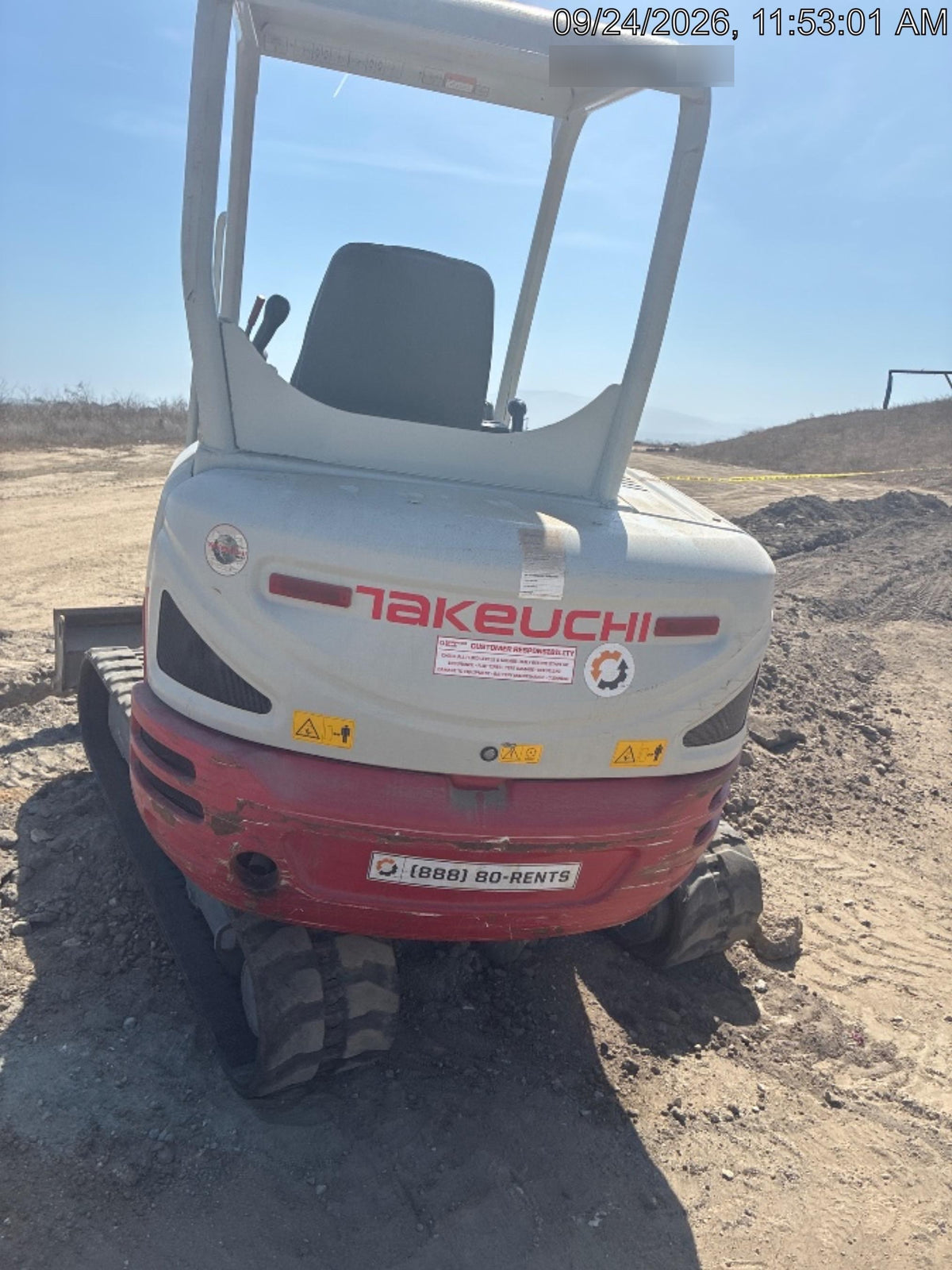 2022 TAKEUCHI TB235-2R