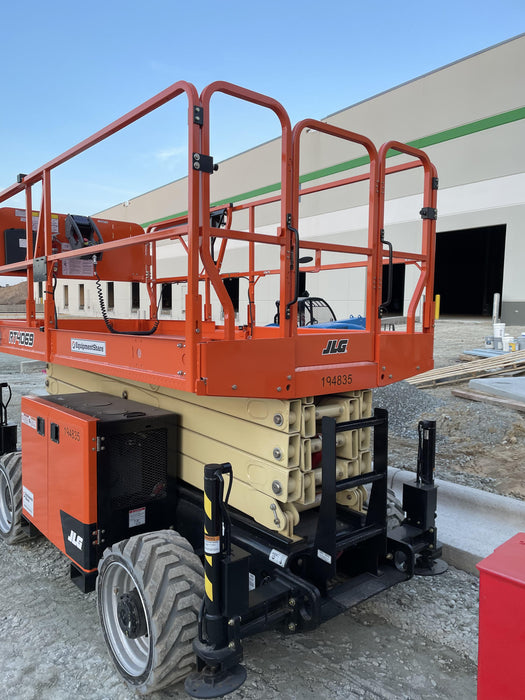 2021 JLG RT4069