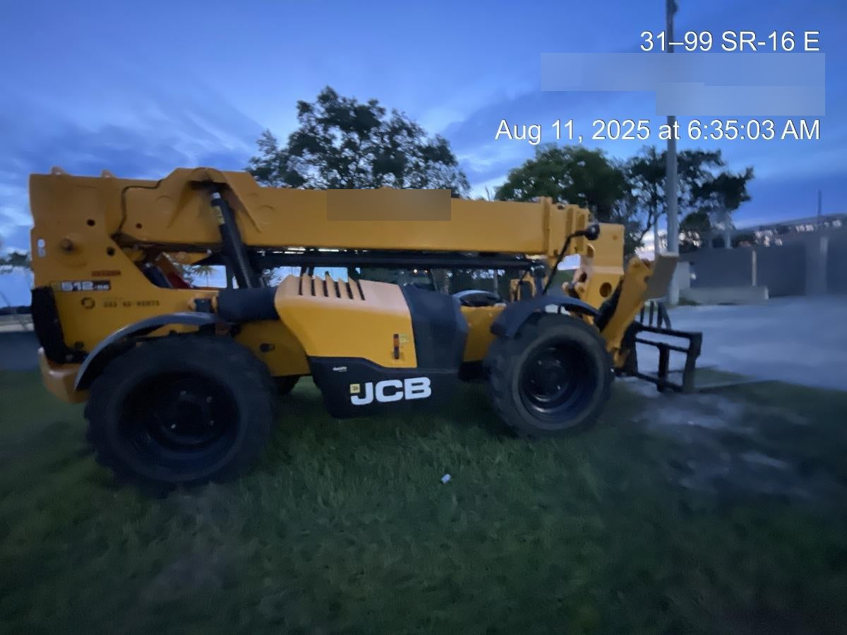 2023 JCB 512-56