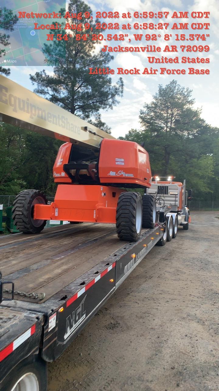 2022 JLG 660SJ
