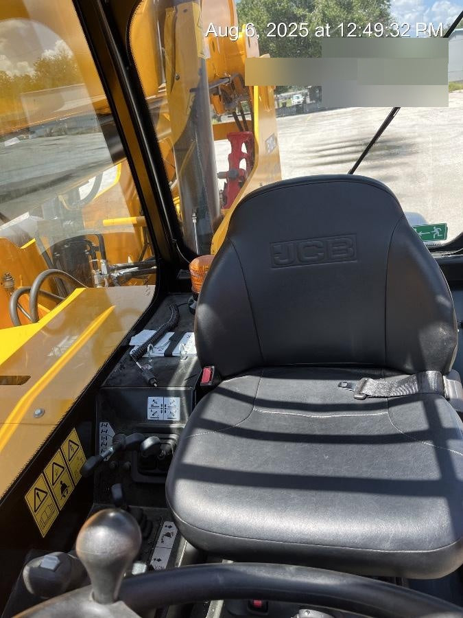 2025 JCB 510-56