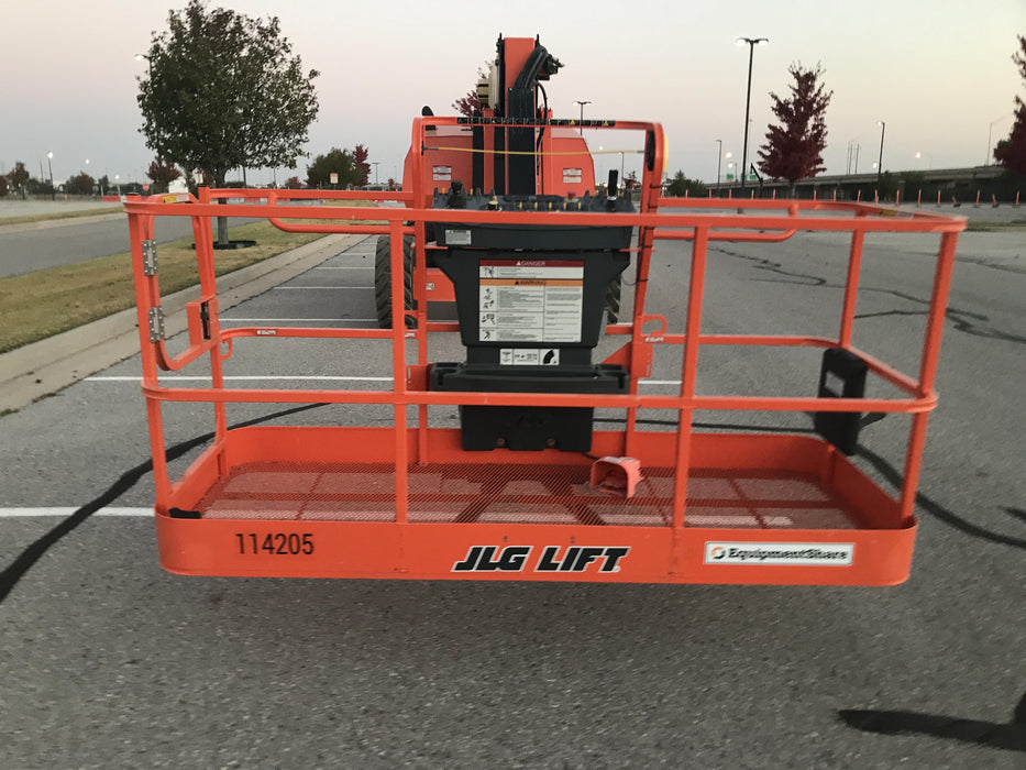 2021 JLG 800AJ