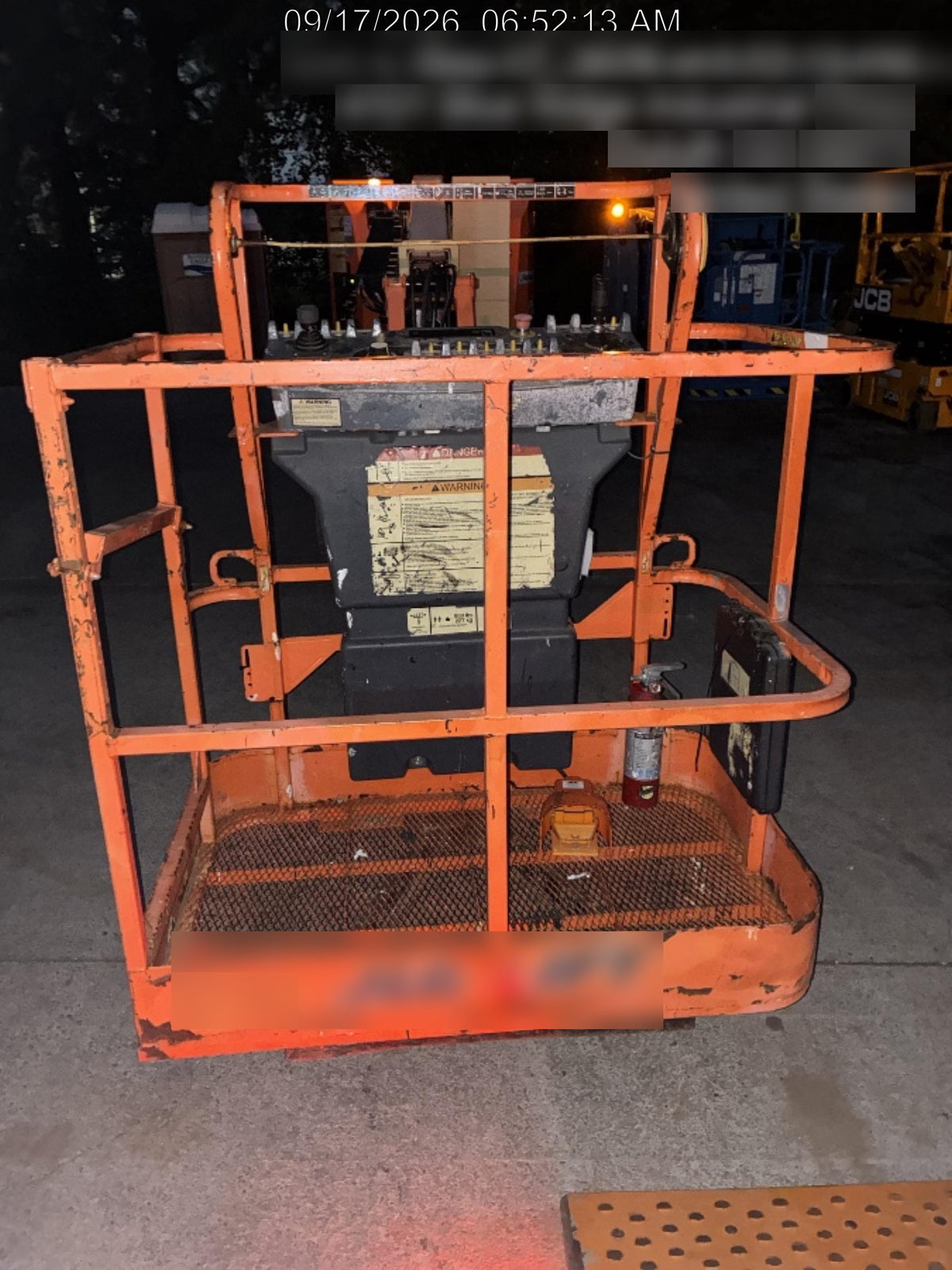 2019 JLG E300AJP