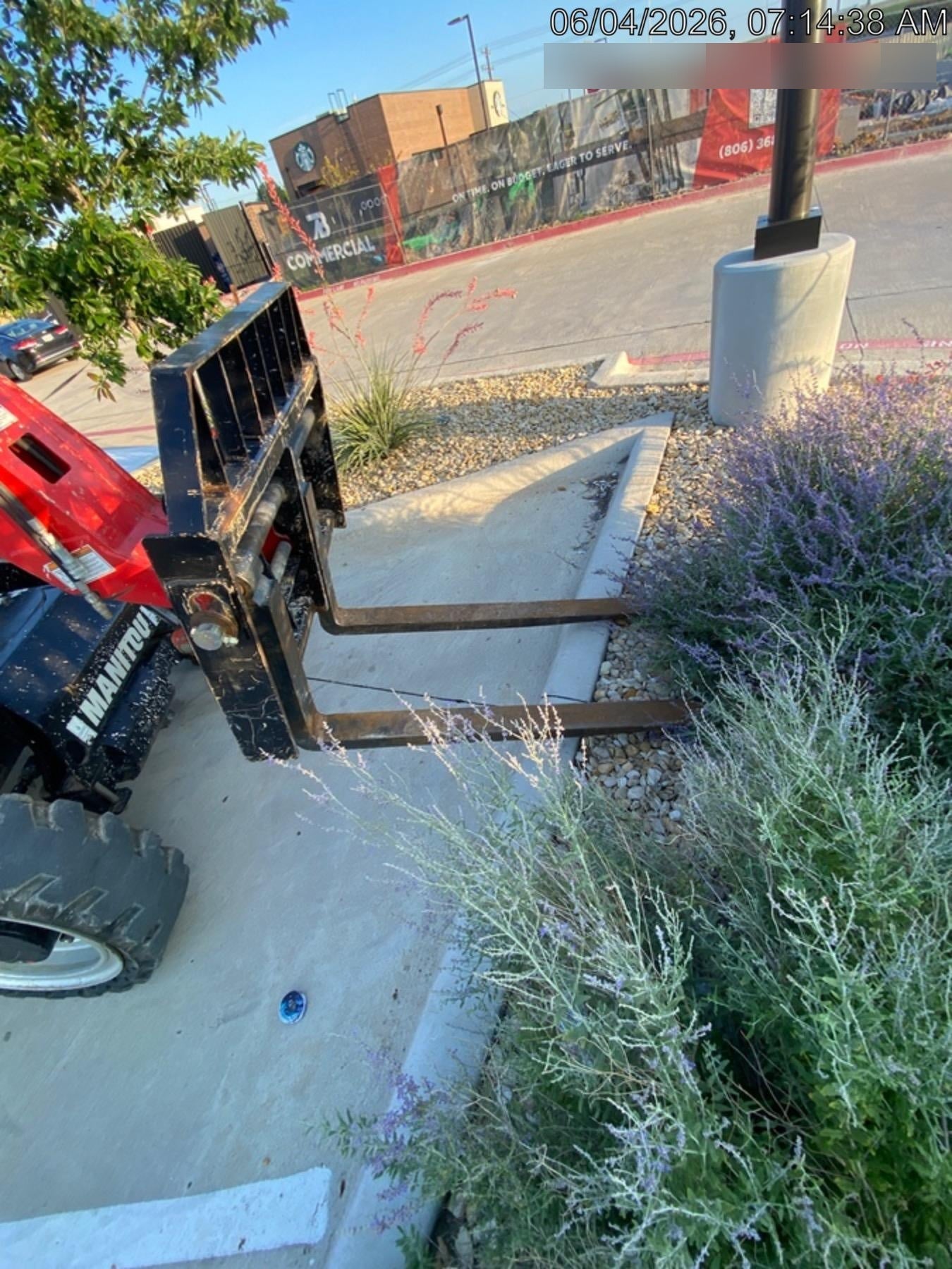 2022 MANITOU MTA5519