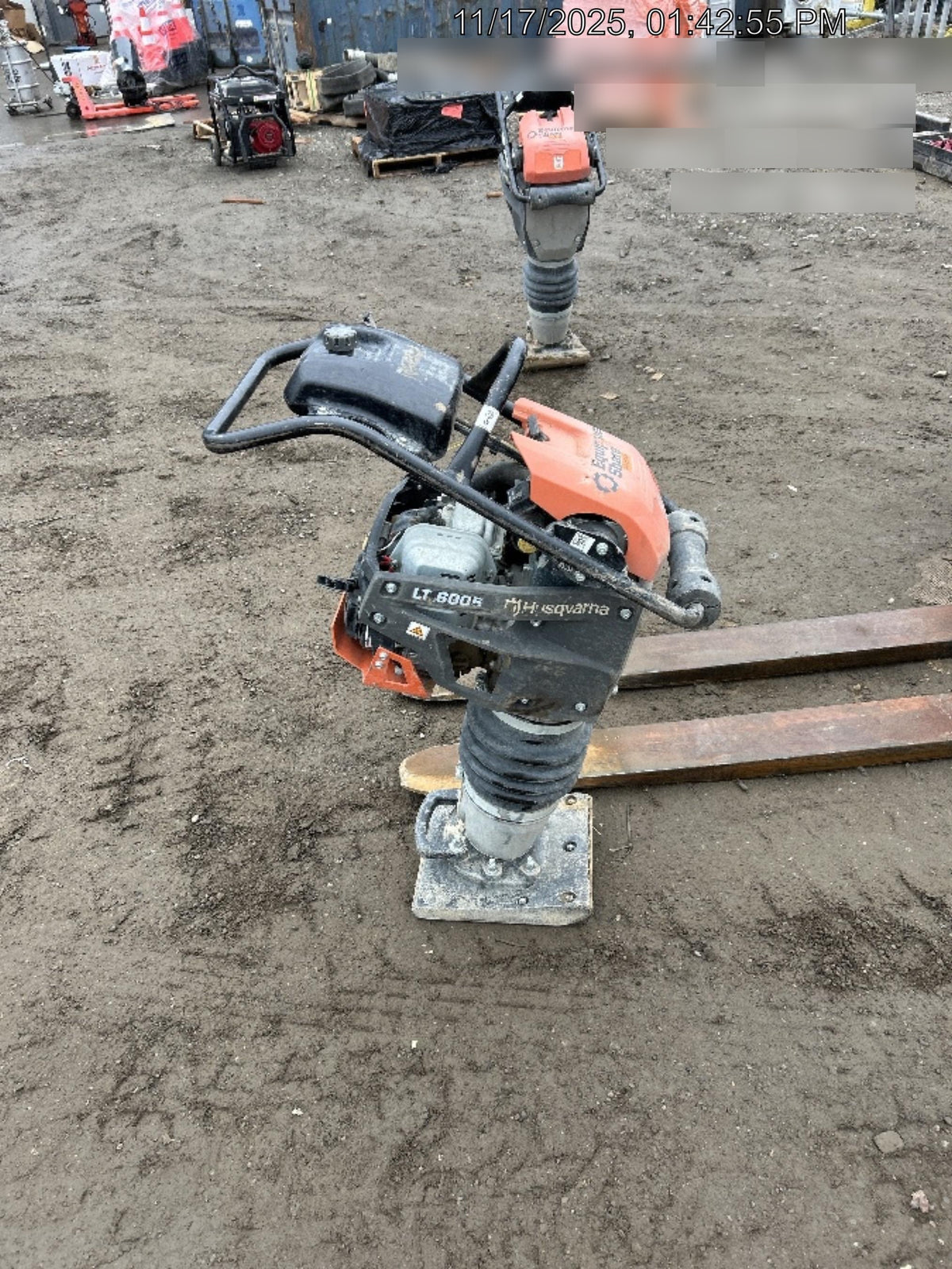 2025 HUSQVARNA LT6005