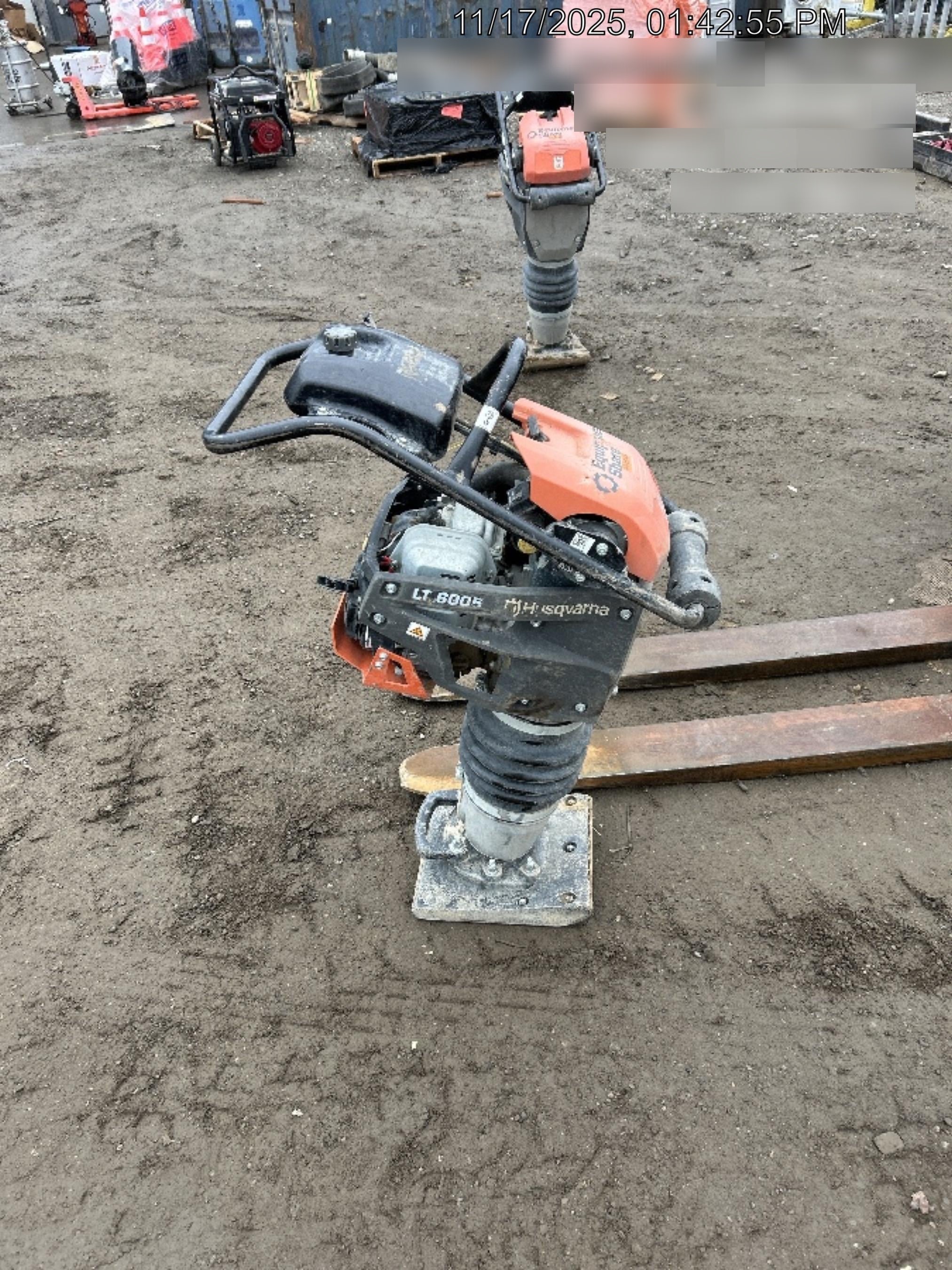 2025 HUSQVARNA LT6005