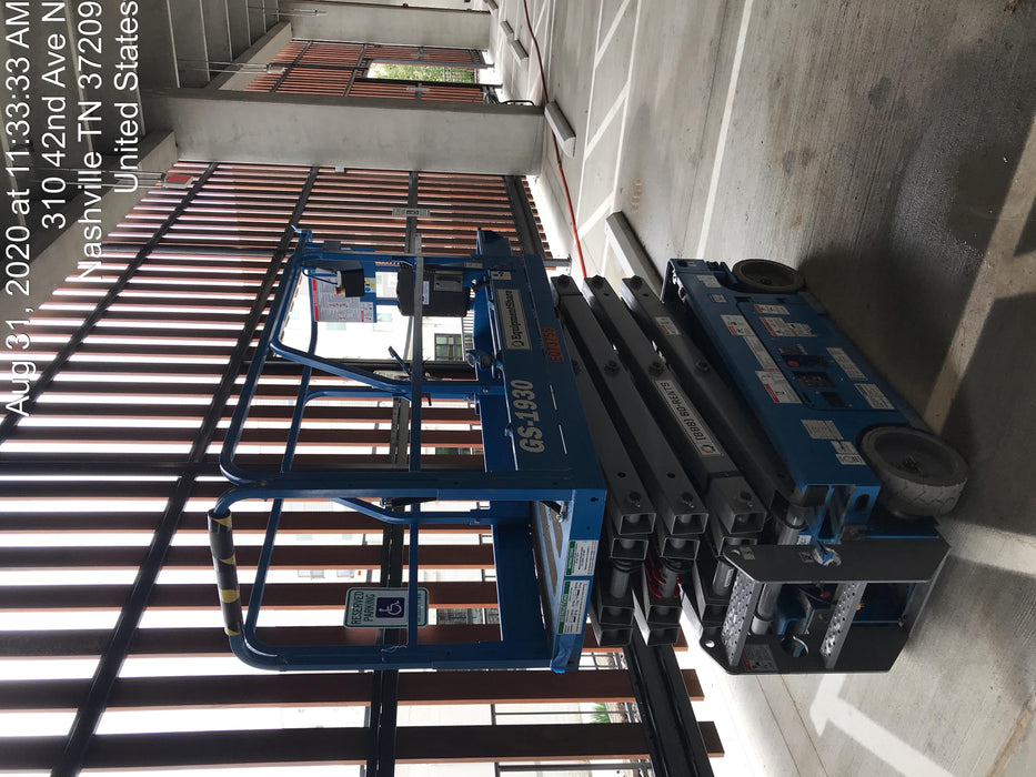 2020 Genie GS-1930 Fixed rails with chain entry gate - Pre A92.20