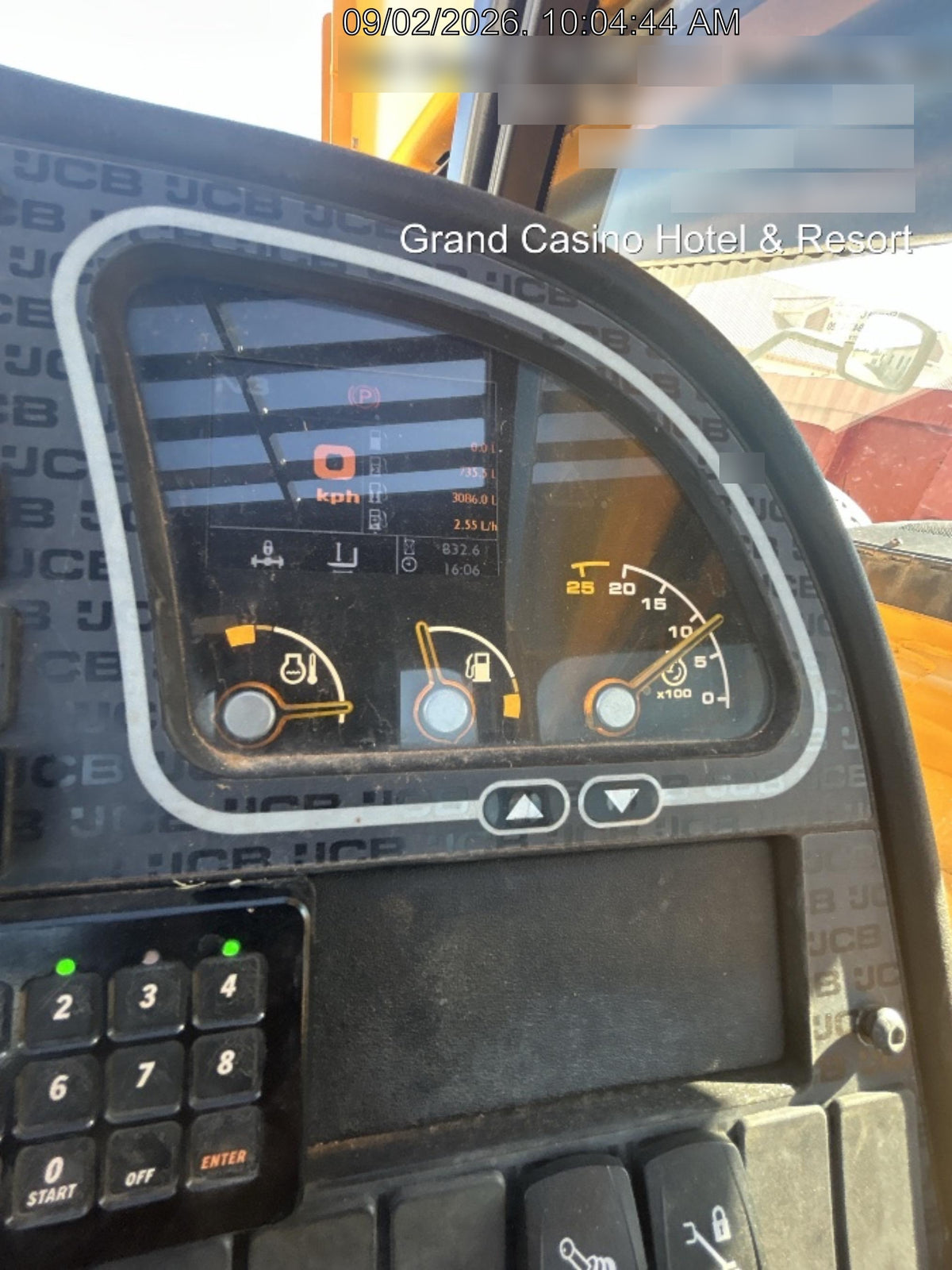 2023 JCB 510-56