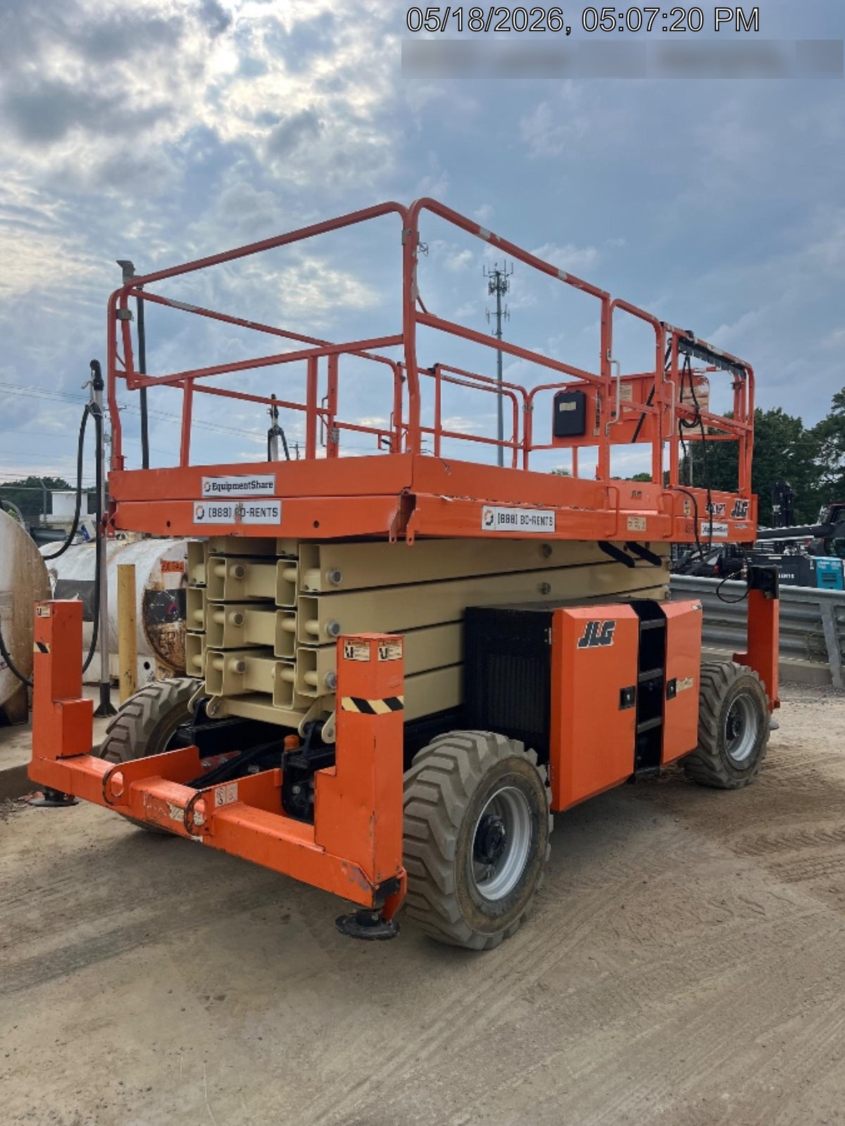 2019 JLG 430LRT