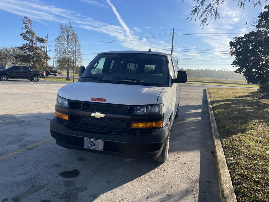 2023 CHEVROLET Express Van - Rental