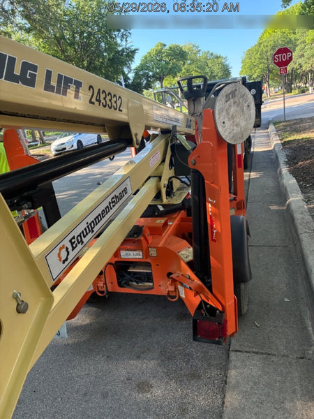 2022 JLG T350