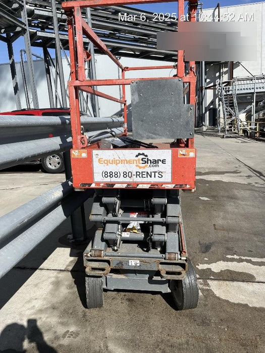 2018 Skyjack SJIII-3226 Skyjack SJIII3226 Scissor Lift w/Trojan Batteries