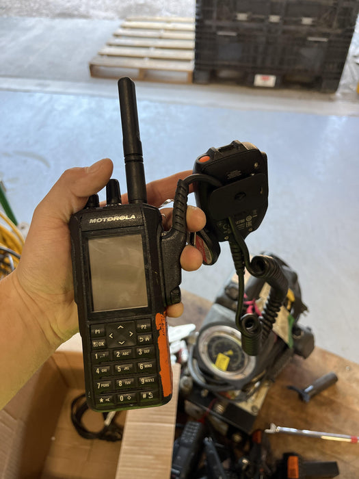 2024 MOTOROLA R7 DISPLAY