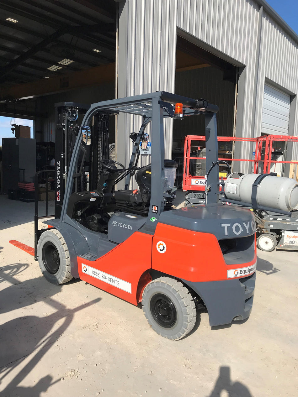 2022 TOYOTA 50-8FGU25