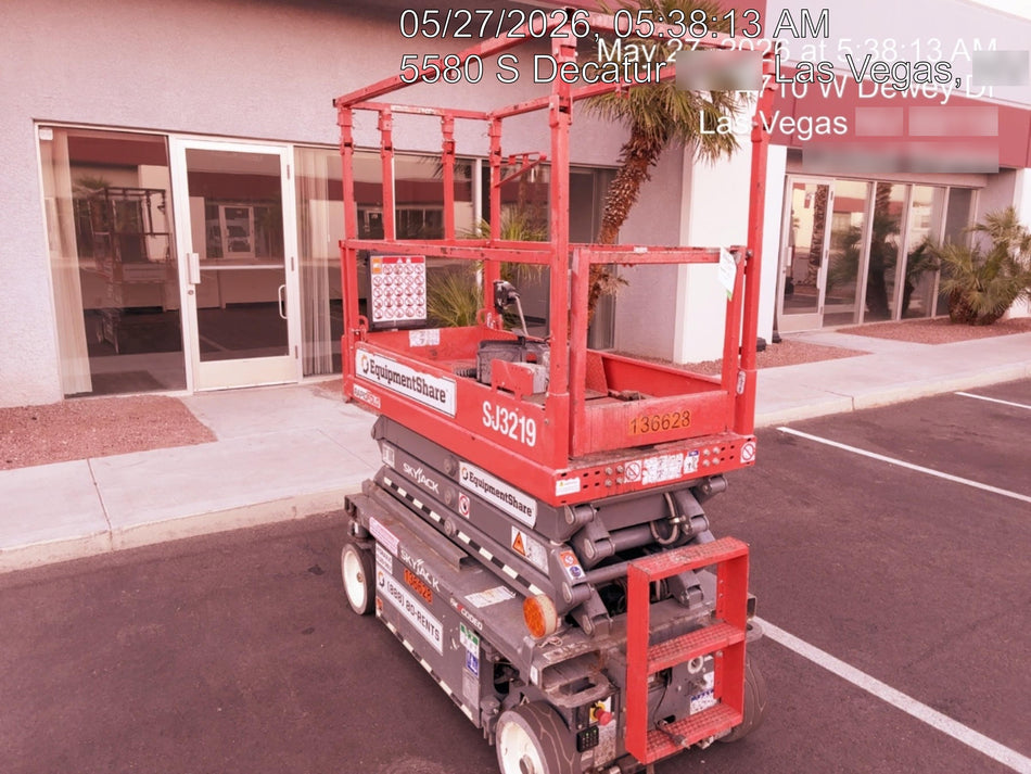 2021 SKYJACK SJ3219