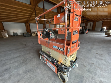 2021 JLG ES1932