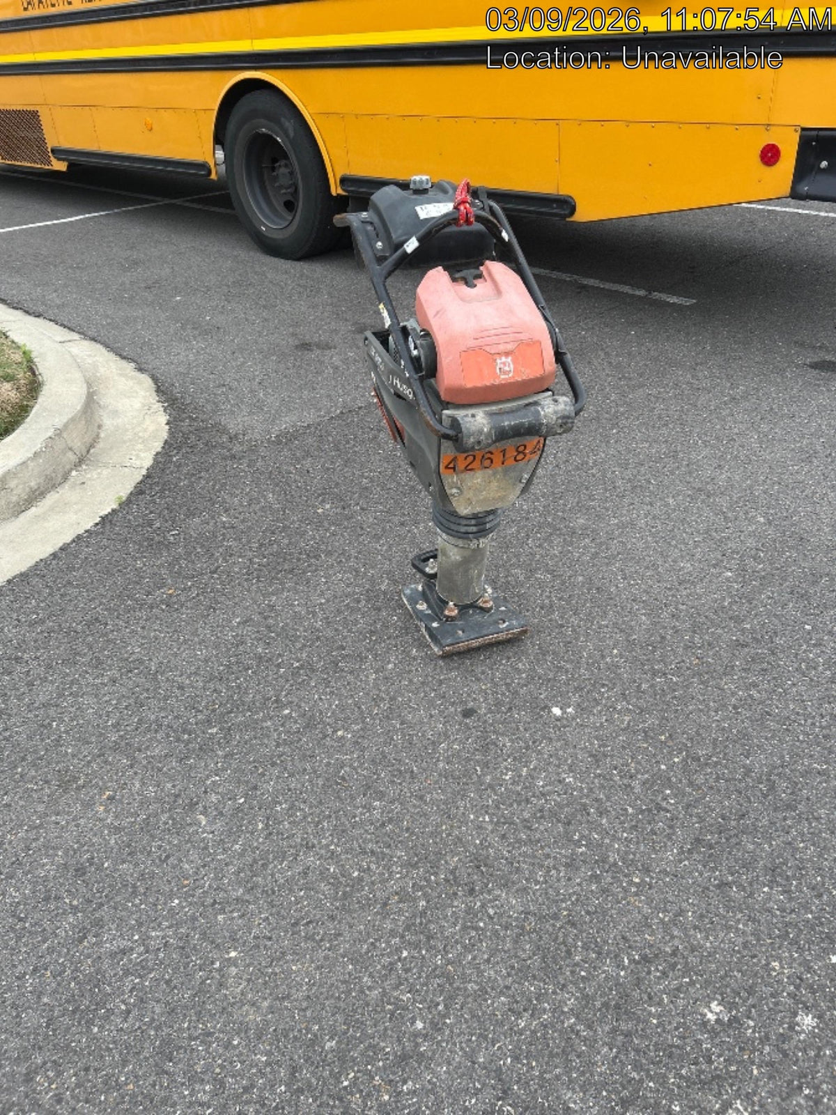 2024 HUSQVARNA LT5005