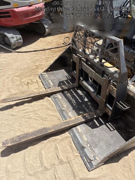 2021 PALADIN 48" Pallet Forks - Paladin