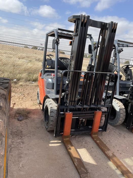 2022 TOYOTA 50-8FGU25