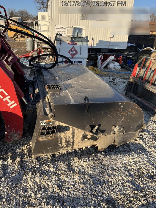 2020 PALADIN Sweepster SB72