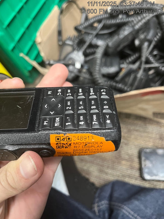 2023 MOTOROLA R7 DISPLAY