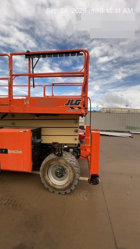 2020 JLG 430LRT