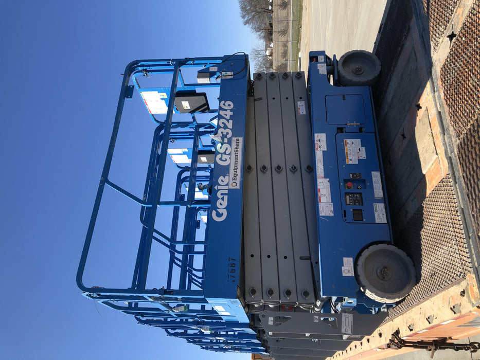 2018 Genie GS-3246 GS-3246 w/Folding rails, Full height swing gate