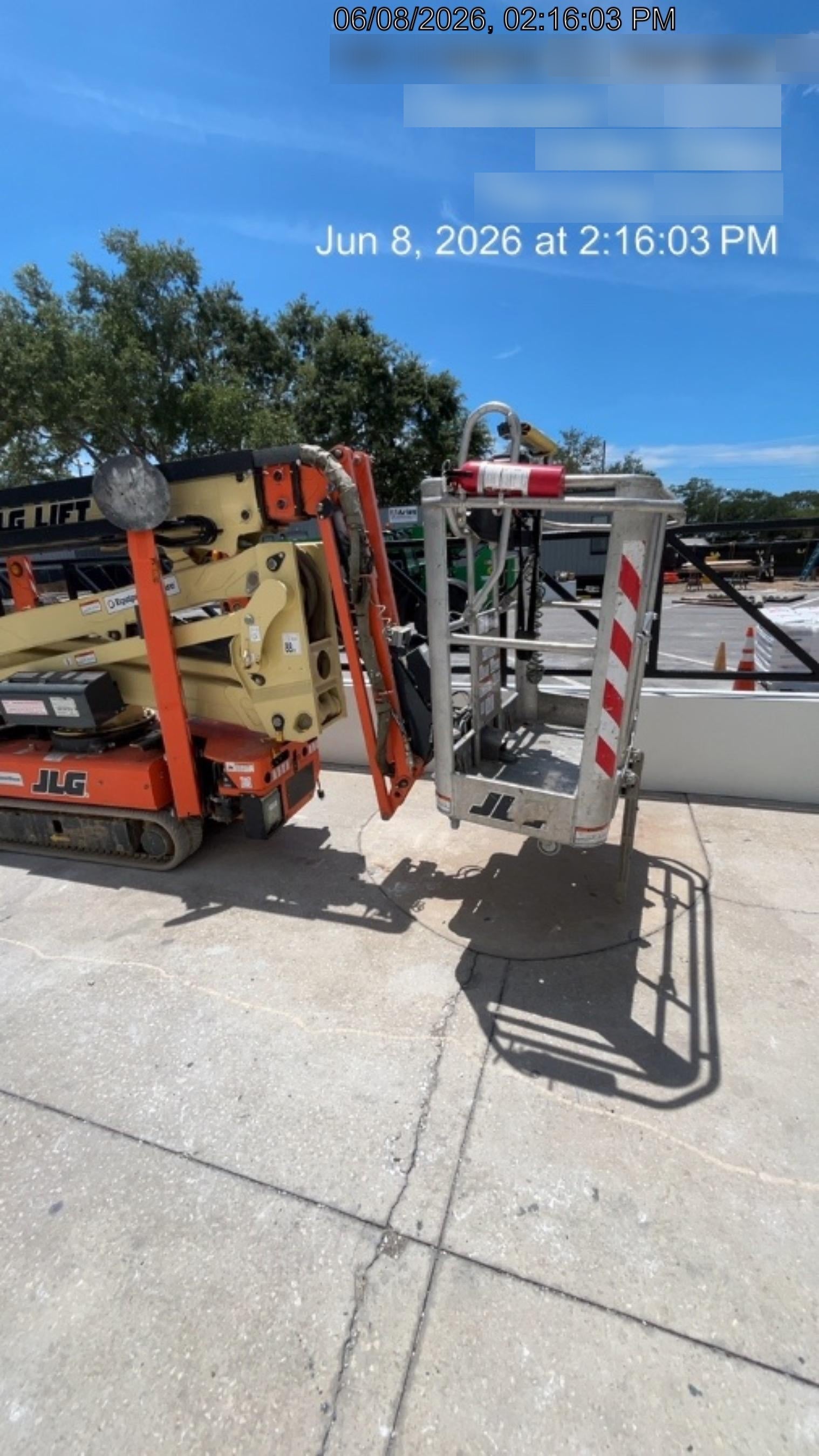 2022 JLG X600AJ