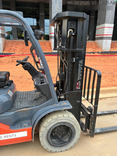 2023 TOYOTA 8FGU30 LP - Quad