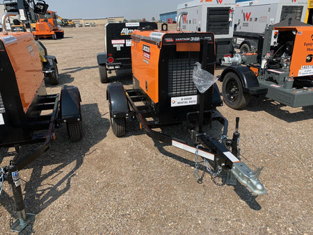 2021 Lincoln Electric Vantage 322 Vantage 322 Ready Pak 3 w/ Decals, ORANGE (includes trailer, cable rack, fender light kit) NO Telematics