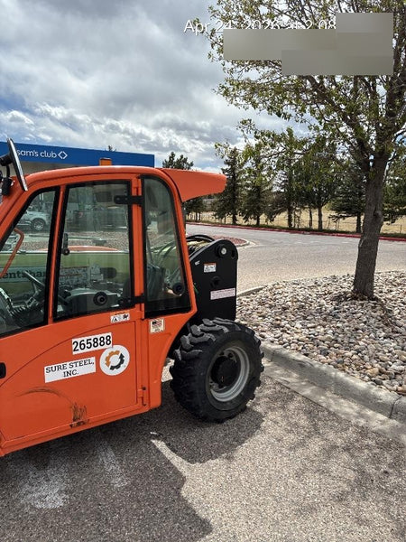 2022 JLG G5-18A