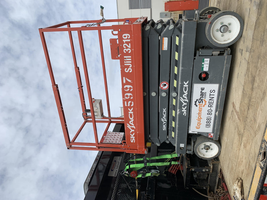 2017 Skyjack SJIII-3219 Skyjack SJ3219, Trojan Battery Set, Extended Warranty 5yr/5k hr