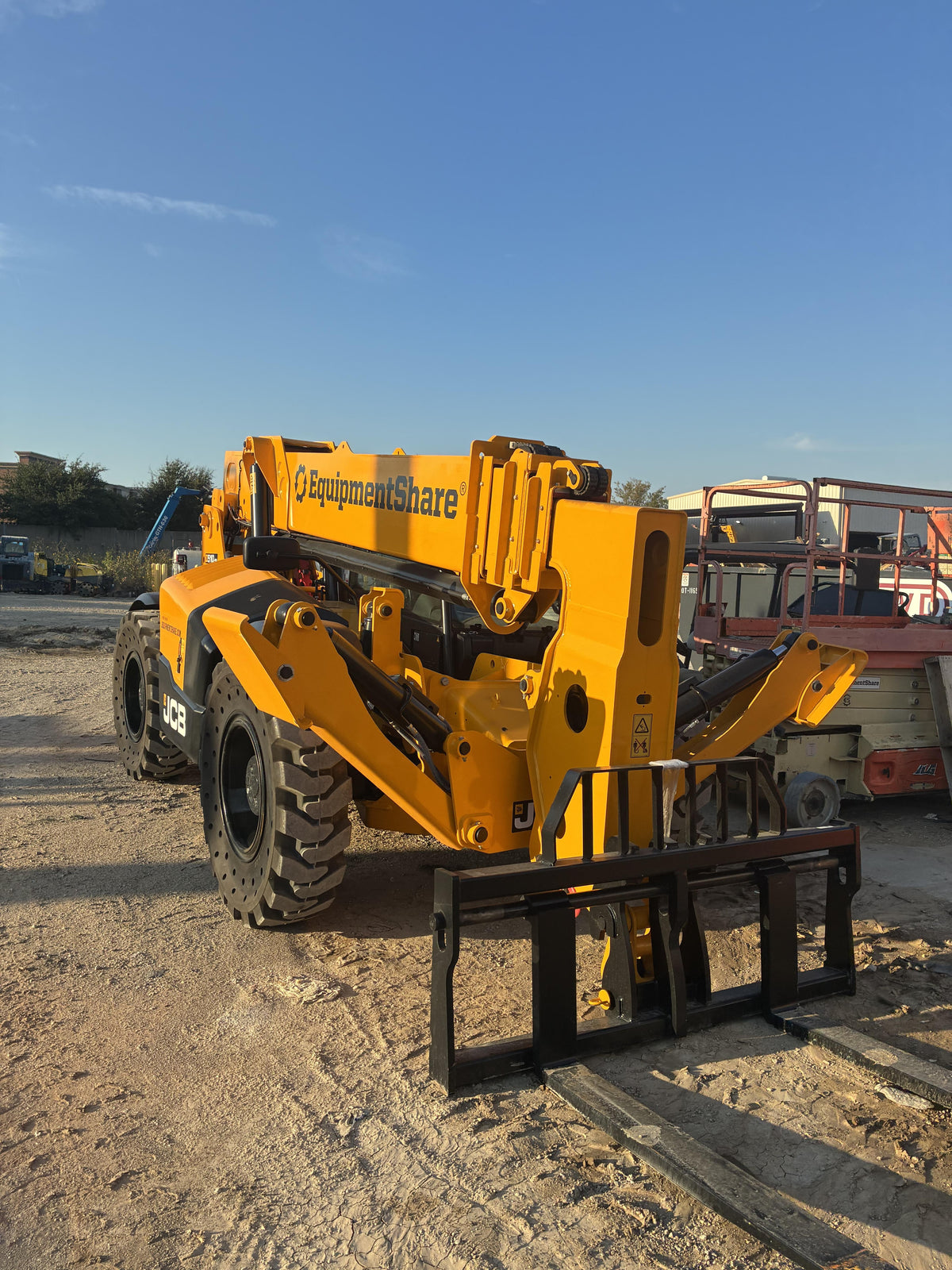 2026 JCB 510-56