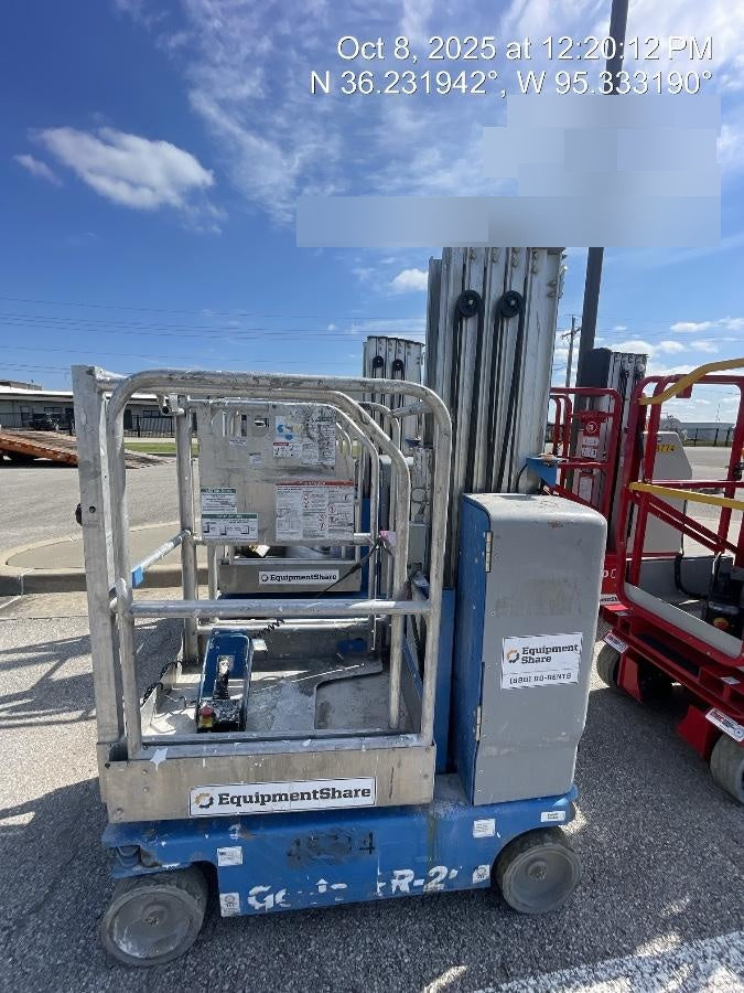 2019 GENIE GR-20