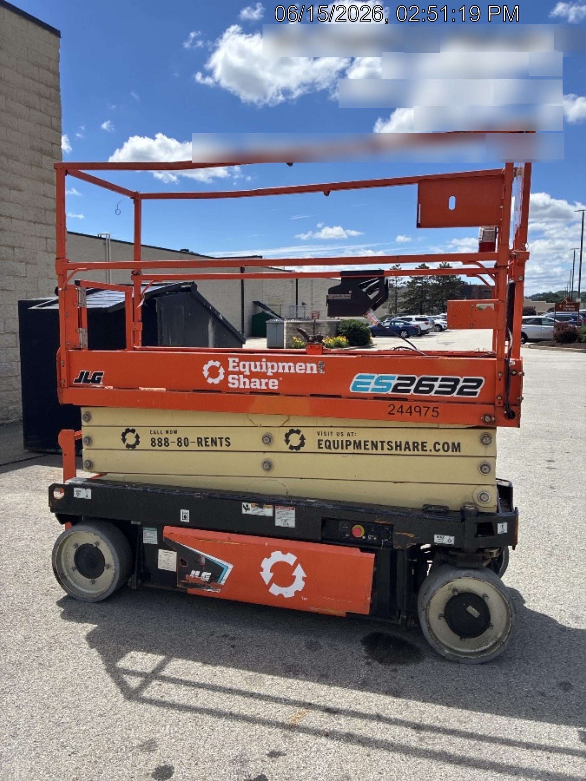 2022 JLG ES2632