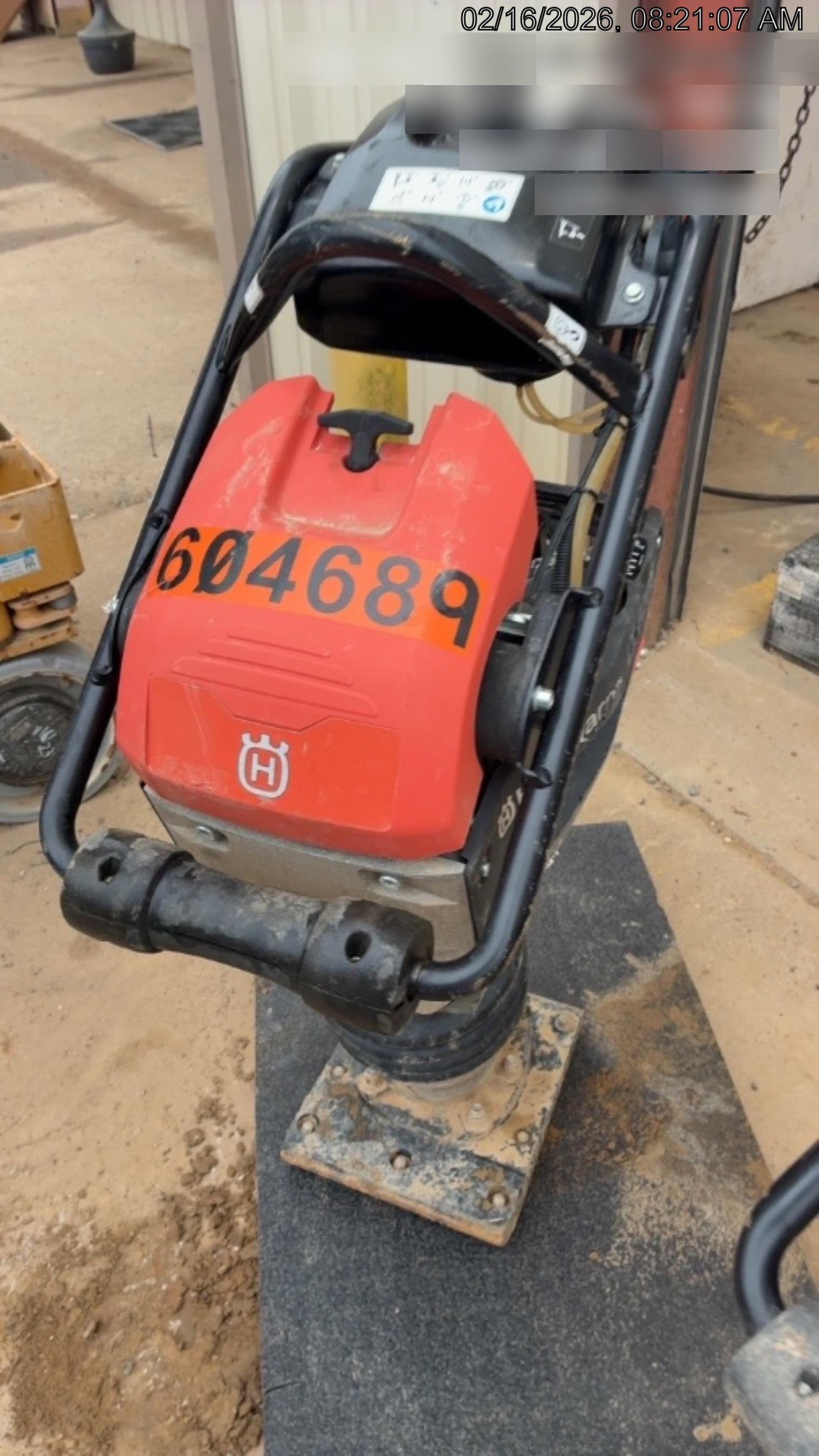 2025 HUSQVARNA LT6005