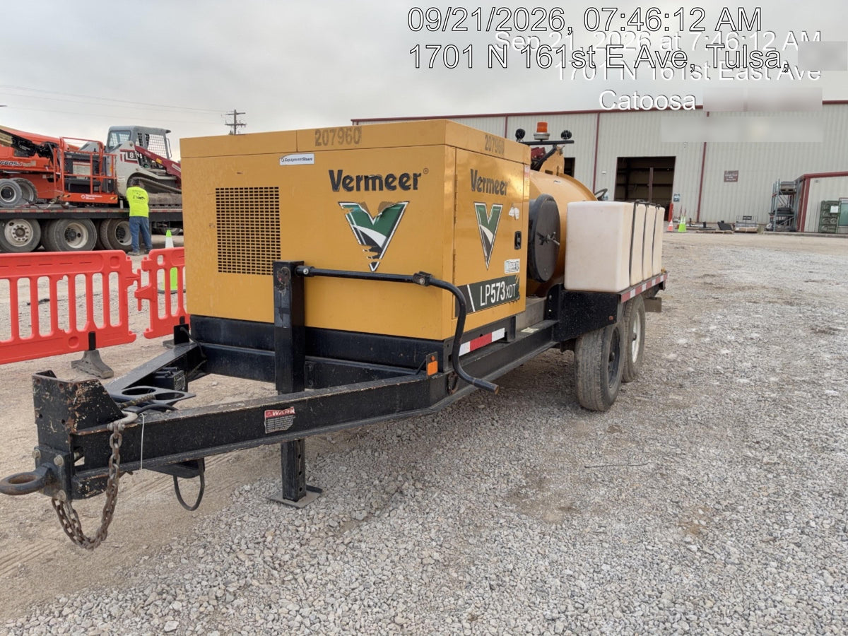 2022 VAC-TRON LP573XDT