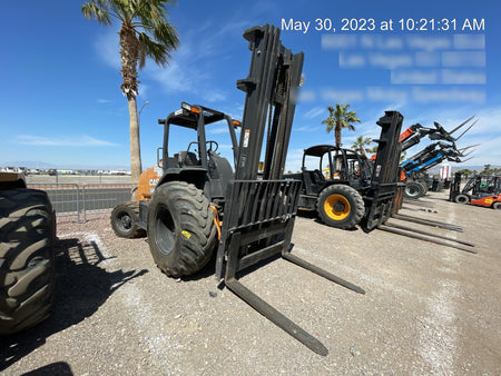 2021 CASE 588H